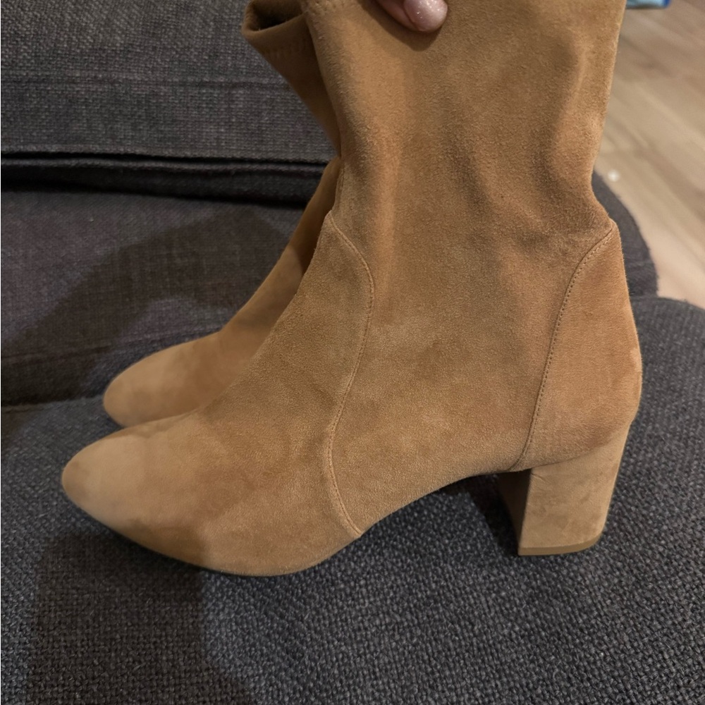 Stuart Weitzman Camel Suede Heeled Boots